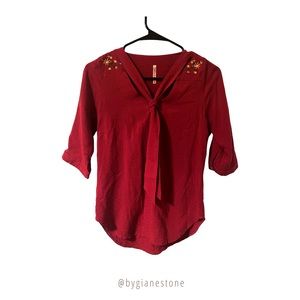 Formal blouse. Size: S